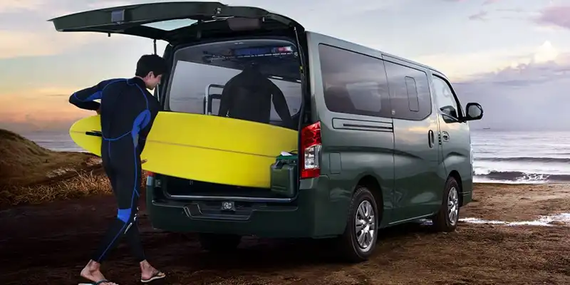 日産 キャラバンのグレードごとの内装