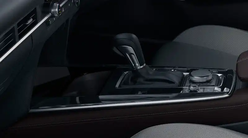 マツダ CX-30の収納力はどれくらい?