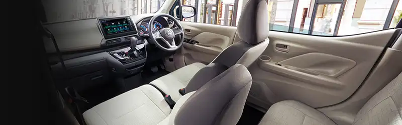 三菱 eKワゴンの特徴は？