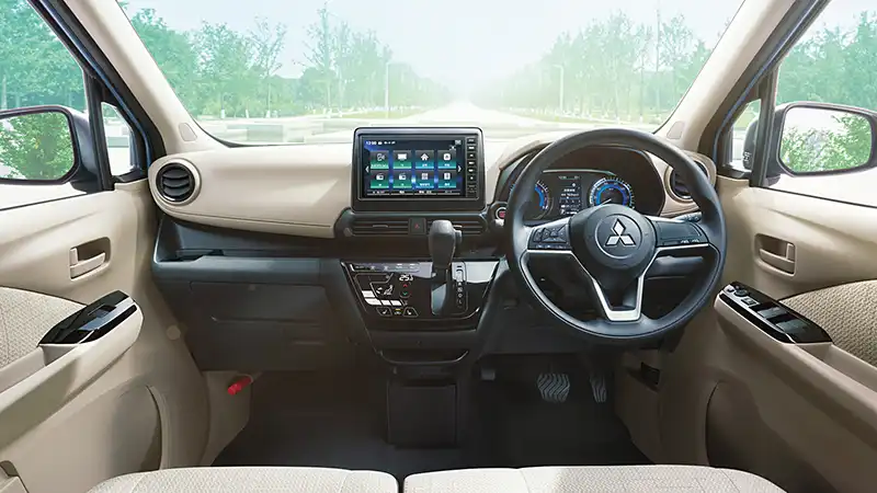 三菱 eKワゴンのグレードごとの内装