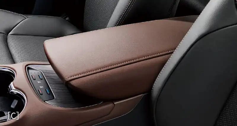 センターコンソールボックス