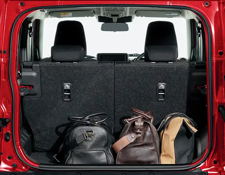 スズキ ジムニーノマドの収納力はどれくらい？