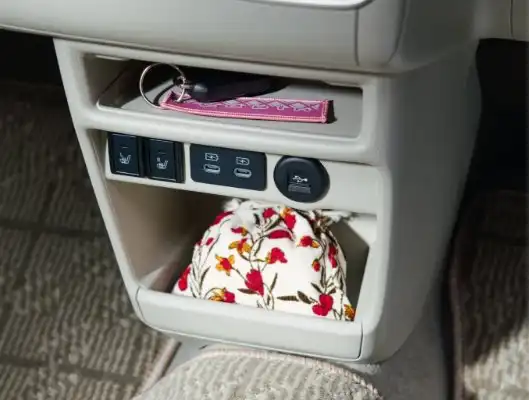 センターロアトレー＆センターロアポケット