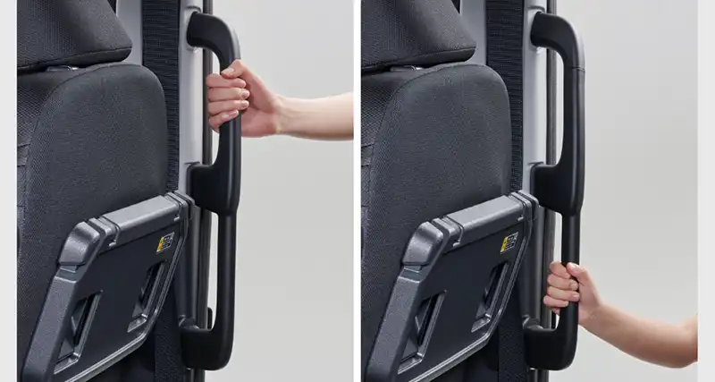 乗降用大型アシストグリップ(大人用グリップ+子ども用グリップ)