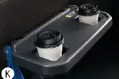 ショッピングフック・ボトルホルダー2個付(運転席/助手席)※全グレードメーカーオプション