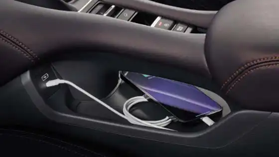 センターコンソールアンダートレー