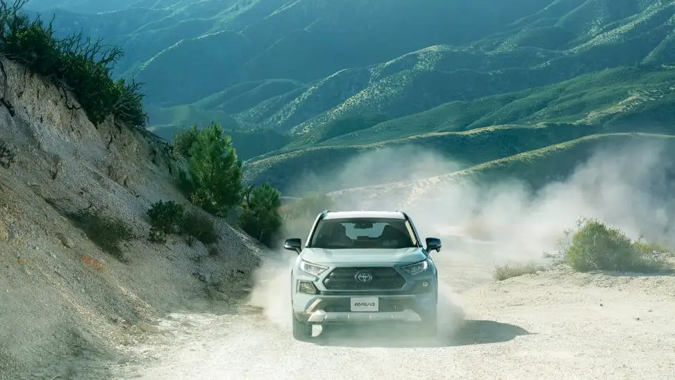 RAV4の内装についてグレードごとにご紹介！人気の秘密は？