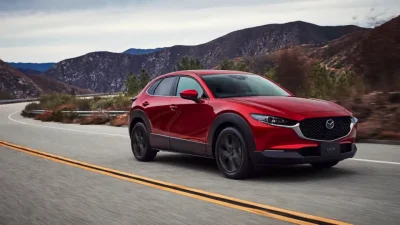 CX-30の特徴は？内装や収納力はどのくらい？人気の秘密を徹底解説