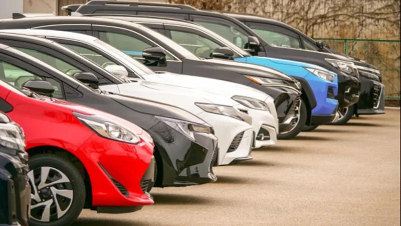 中古車リース解約のペナルティとは？違約金の仕組み